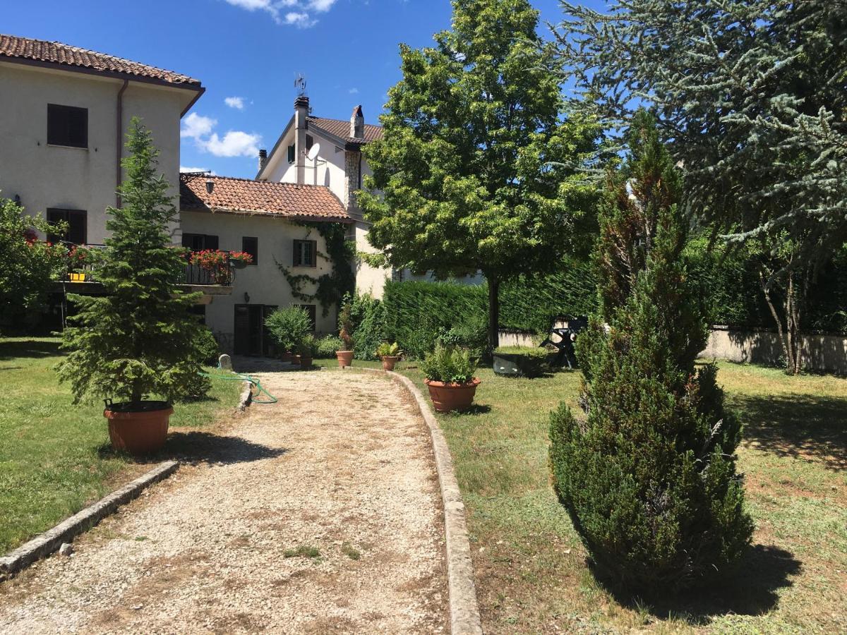 Casa Con Giardino Villa Pescasseroli Kültér fotó